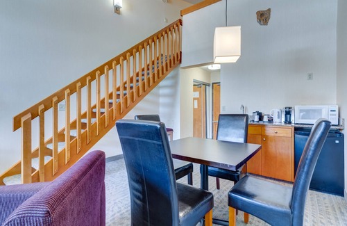 Canmore Hotel | Chateau Canmore