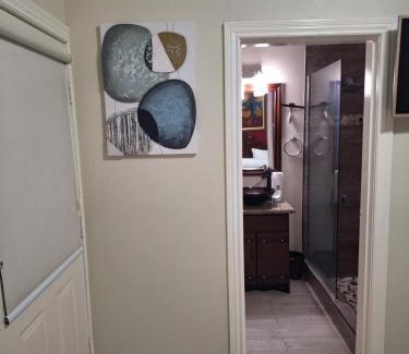 Saint Andrew Apartamento | Chateau Central at Sunbury Apts
