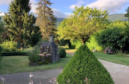 Montels Cama Y Desayuno | Chateau De Benac