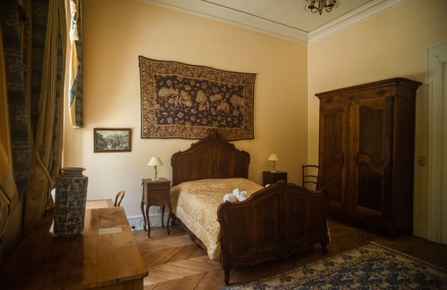 La Bastide-de-Serou Otro | Chateau de Rhodes