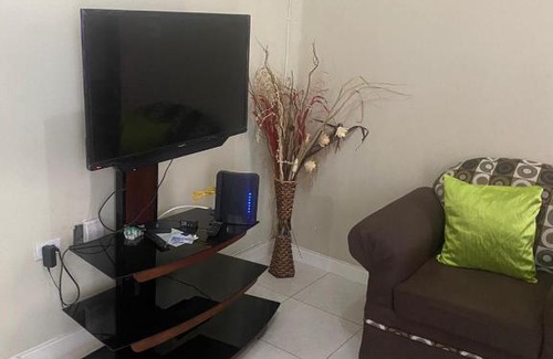 Spanish Town Casa | Chateau De Jacaranda