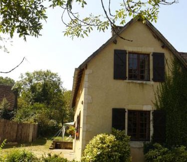 Carlucet Otro | CHATEAU DE LACOMTE COUNTRY CLUB