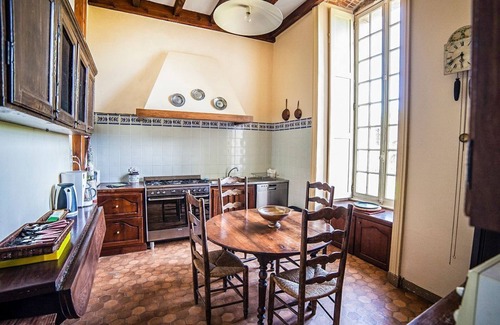 Sevremont Otro | Chateau Des Poetes Keep