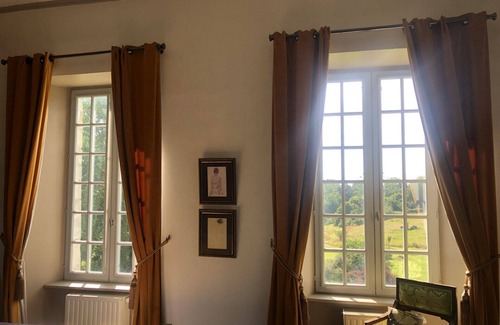 Saint-Patrice-de-Claids Otro | Chateau de Claids-Room Blanche