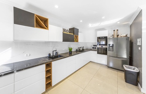Mateh Yehuda Casa | Chateau Gabriel 6 BR Villa w Heated Pool