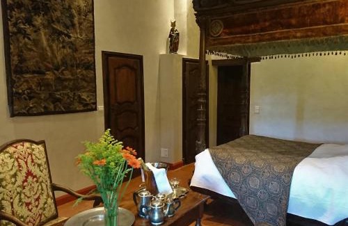 Mouret Cama Y Desayuno | CHATEAU LA SERVAYRIE - Chambre d'hôtes