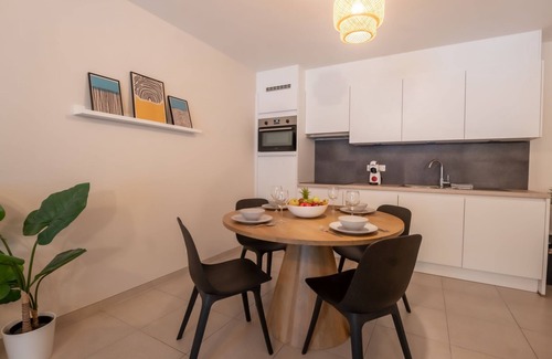 Mariakerke Apartamento | Chateau les Dunes near the beach by Interhome
