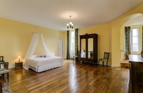 Le Blanc Otro | Chateau Roussignol - Doce Habitaciones , Capacidad 28