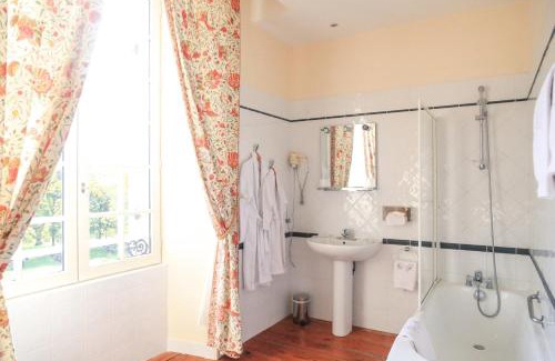 Tresses Cama Y Desayuno | Chateau Sénailhac