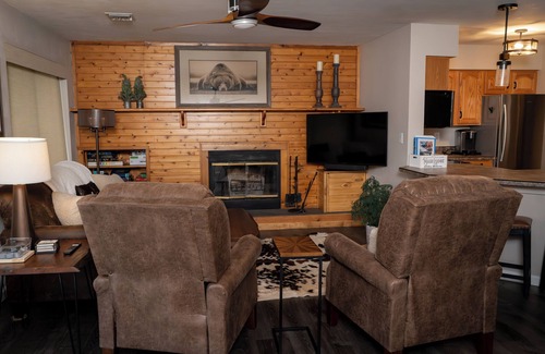 Hidden Valley Condominio | Chateau W a Ski-in Ski-out upscale 2-bedroom condo
