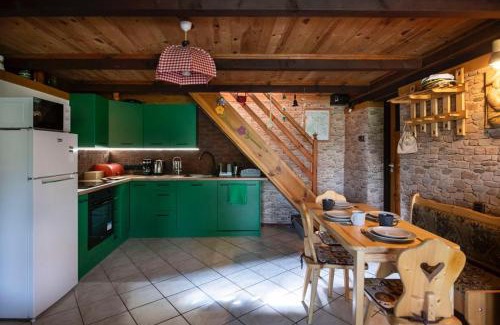 Sobkow Casa | Chatka Sikorówka-SAUNA -Bizoręda