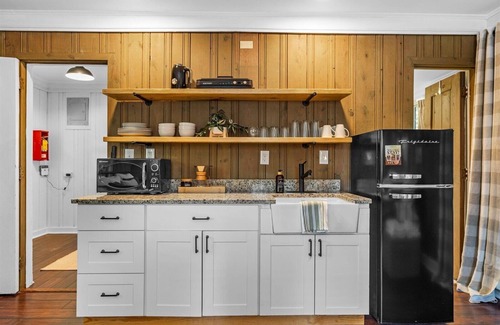 Lookout Mountain Cabaña | Chattanooga Suite on Lookout Mountain