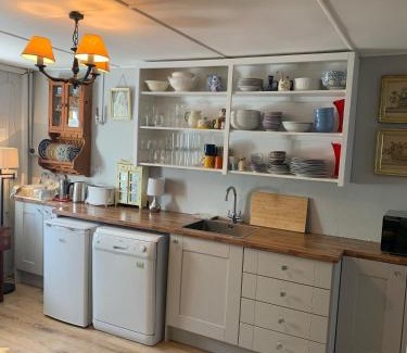 Athea Casa | Chatterbox Cottage