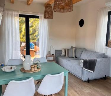Ostrovec Casa | Chaty Břeh a Les