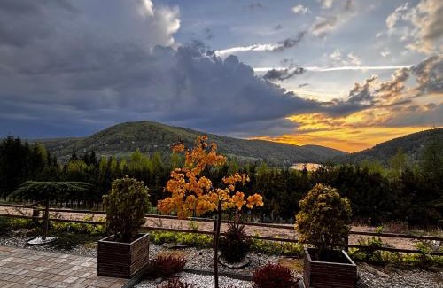 Bobrka Chalet De Esquí | Chaty na Cholewicy Domki Całoroczne