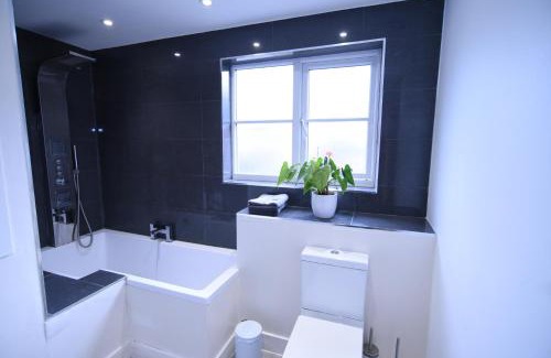 Canterbury Casa | Chaucer House Holiday Home
