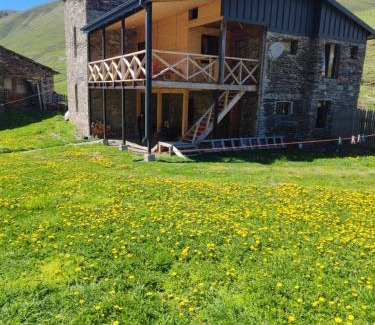 Ushguli Casa | Chazhashi Guesthouse - Rooms with Private Bathrooms