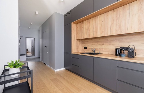 Pradnik Bialy Apartamento | Chełmońskiego by Renters Prestige