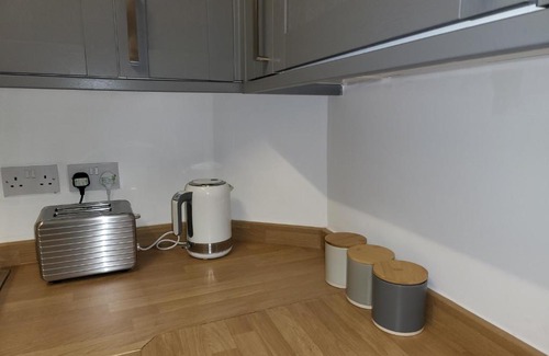 Cheadle Casa | Cheadle village