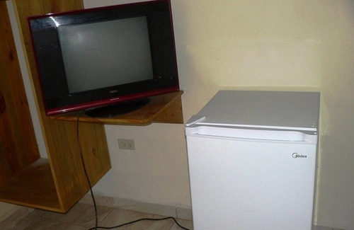 La Mulata Apartamento | Cheap guest-friendly room in quiet countryside hotel-restaurant