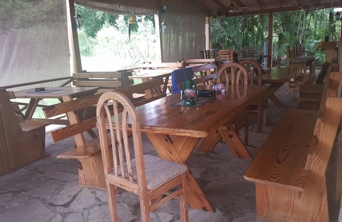 La Mulata Apartamento | Cheap guest-friendly room in quiet countryside hotel-restaurant