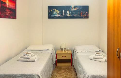 Ruggero Settimo Casa | Cheap in Center