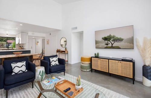 Sunrise Vista Chino Condominio | Check out our Low Summer Rates!