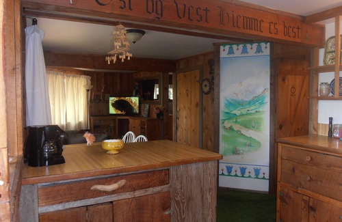 Deer Harbor Apartamento | Echa un vistazo a esta escapada familiar querida, cómoda y atesorada desde 1979 + Ver
