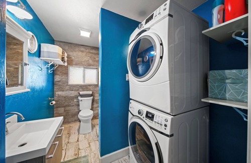 Montrose Cabina | Cheerful 2 bedroom cabin close to the hospital