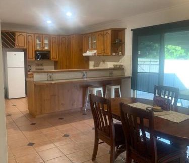 Mildura Apartamento | Cheerful 2 bedroom townhouse with secure parking