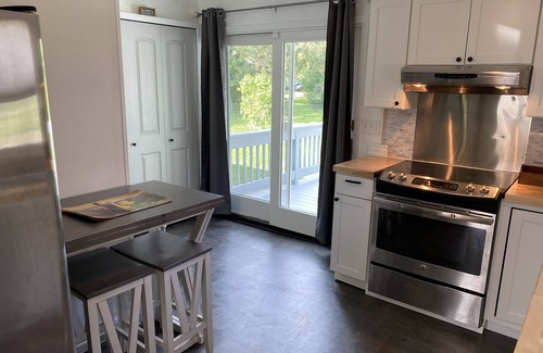 Seneca Falls Casa | Cheerful 2 Bedroom House with off street parking
