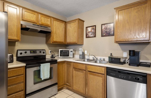 Fort Smith Casa | Cheerful 2 Bedrooms 2 Full Bathrooms Duplex