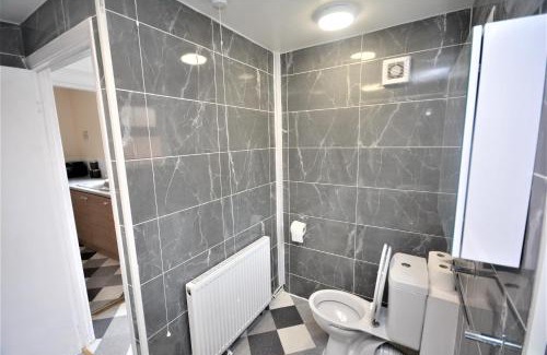 East Ham South Casa | Cheerful 3 Bedroom Home in Greater London