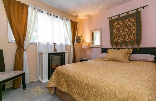 Langford Apartamento | Cheerful 3-bedroom home near Glen Lake