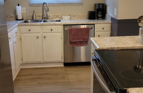 Nashville-Davidson Casa | Cheerful 3 Bedroom Townhouse in Central Nashville