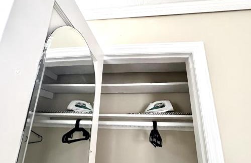 Valley Stream Apartamento | Cheerful 3-Bedroom Apartment