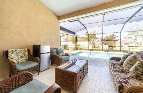 Palm Coast Casa | Cheerful 4 bed 3 bath pool in a quiet part of town