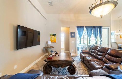 Palm Coast Casa | Cheerful 4 bed 3 bath pool in a quiet part of town