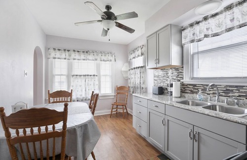 Belleville Casa | Cheerful 4 Bedroom House