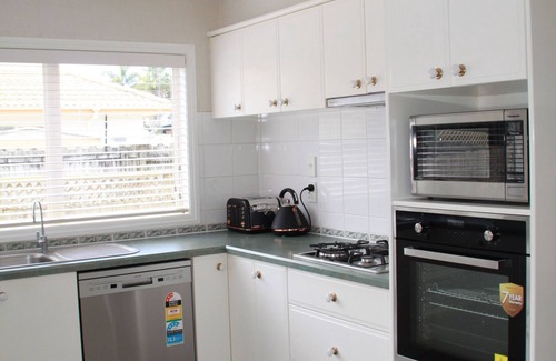 Dannemora Casa | Cheerful 4 bedrooms home with stunning sunshine