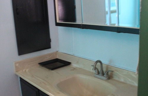 Bighorn Casa | Cheerful and cozy 1-bedroom mobile home with WiFi in welcoming Palm Desert