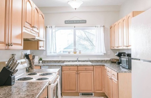 Corvallis Casa | Cheerful Bungalow in Corvallis