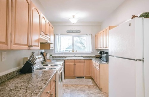 Corvallis Casa | Cheerful Bungalow in Corvallis