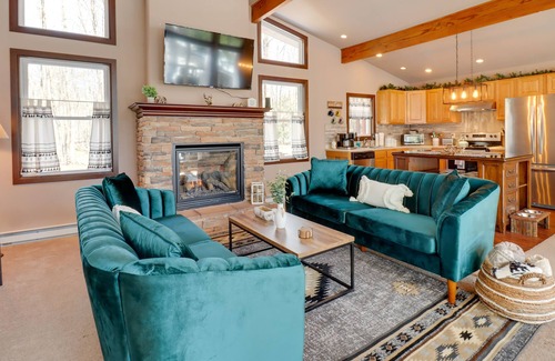 Jim Thorpe Cabina | Cheerful Cabin ~ 15 Mi to Jack Frost Ski Area