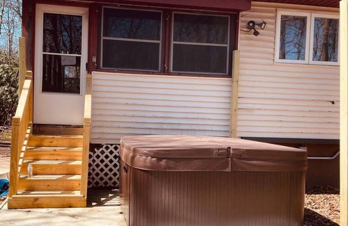 Long Pond Chalet De Esquí | Cheerful Chalet - Fireplace, BBQ, Firepit& Hottub