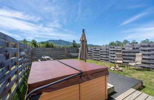 Twin Mountain Casa | Cheerful Cottage Close to Franconia Notch #4