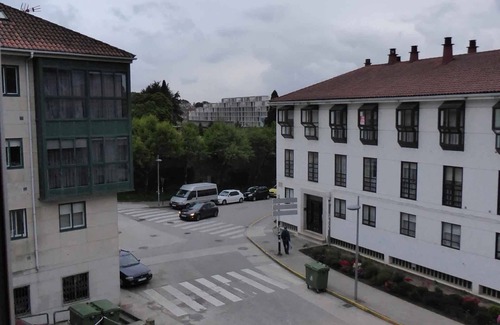 Santiago de Compostela Apartamento | ALEGRE, LUMINOSO, CÉNTRICO Y ACOGEDOR APARTAMENTO