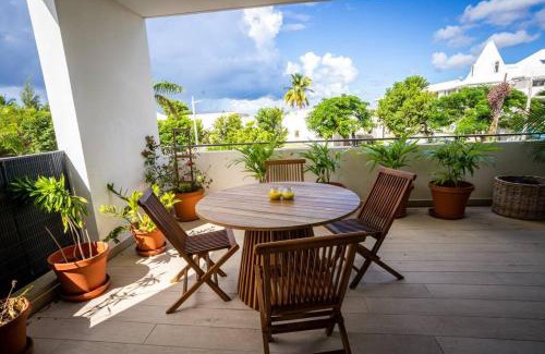 Nettle Bay Apartamento | Cheerful Lemon Condo