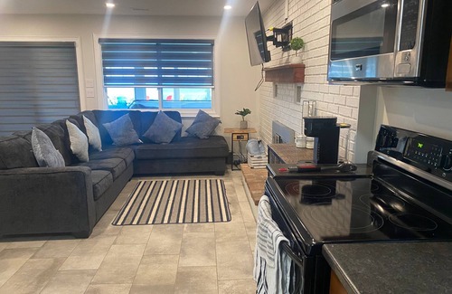 Romney Cabaña | Cheerful life at cottage 2 bedroom on Lake Erie