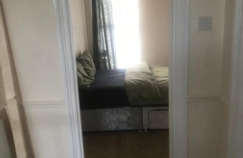 Plumstead Casa | Cheerful rooms 1 & 2